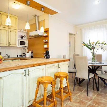 Вилла Gaia Кальяо-Сальвахе