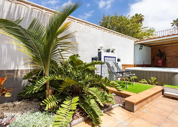 Gaia * קיאו סלבאחה